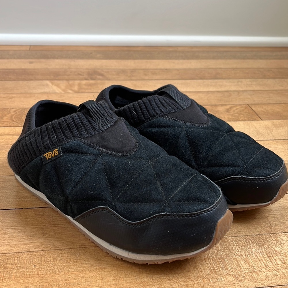 Teva Ember Mocs, Black Suede, 7